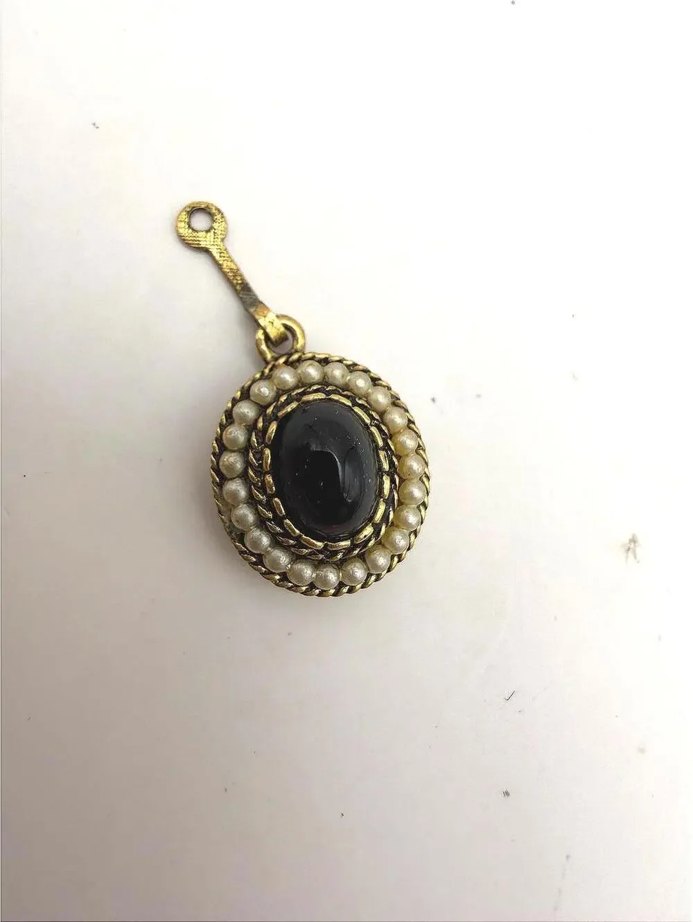 Vintage Avon Gold Tone and Black Stone Pendant Charm